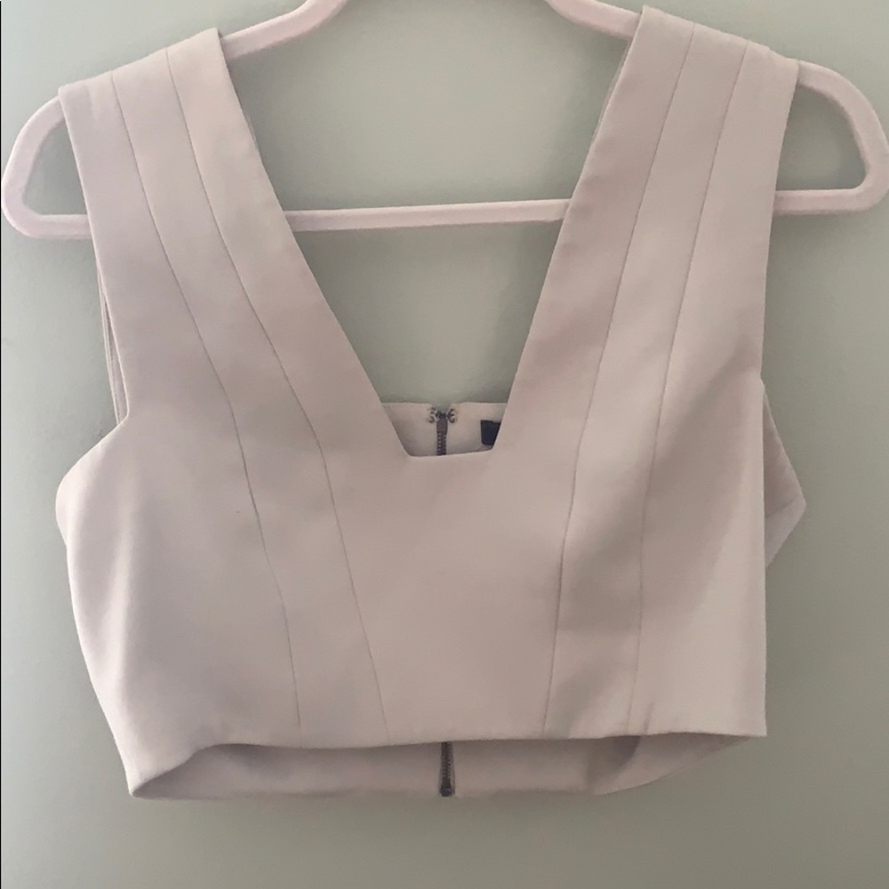 BCBG MAXAZRIA Crop Top